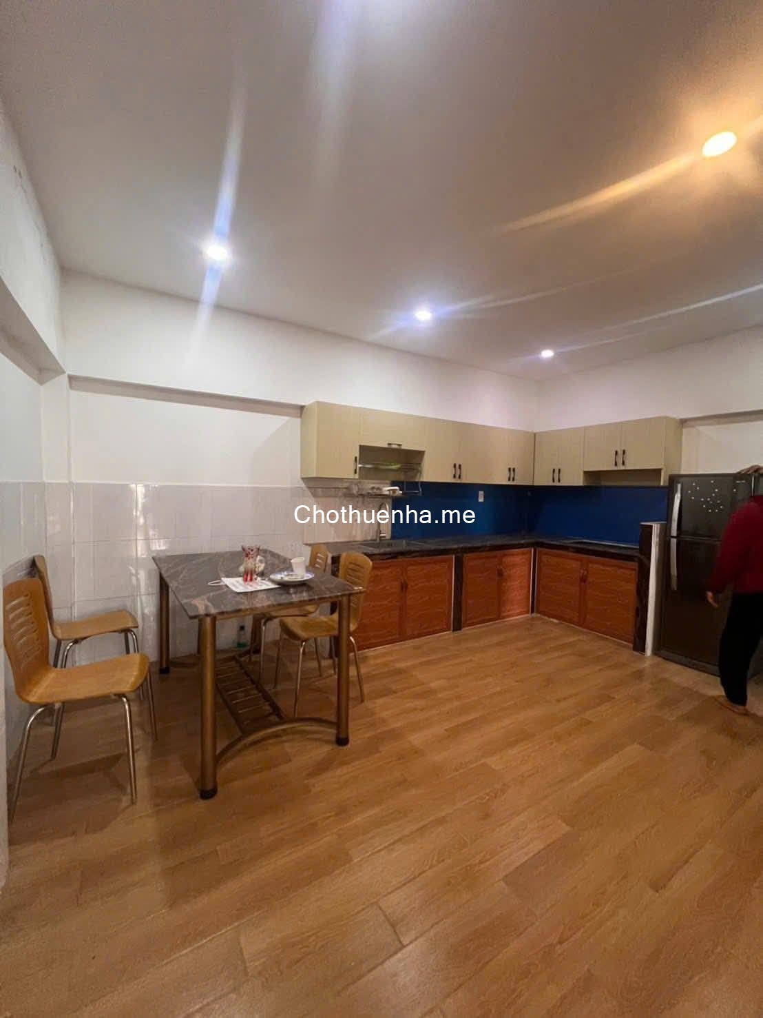 Cho thuê nhà 2 lầu gần chung cư Phú Thạnh, quận Tân Phú