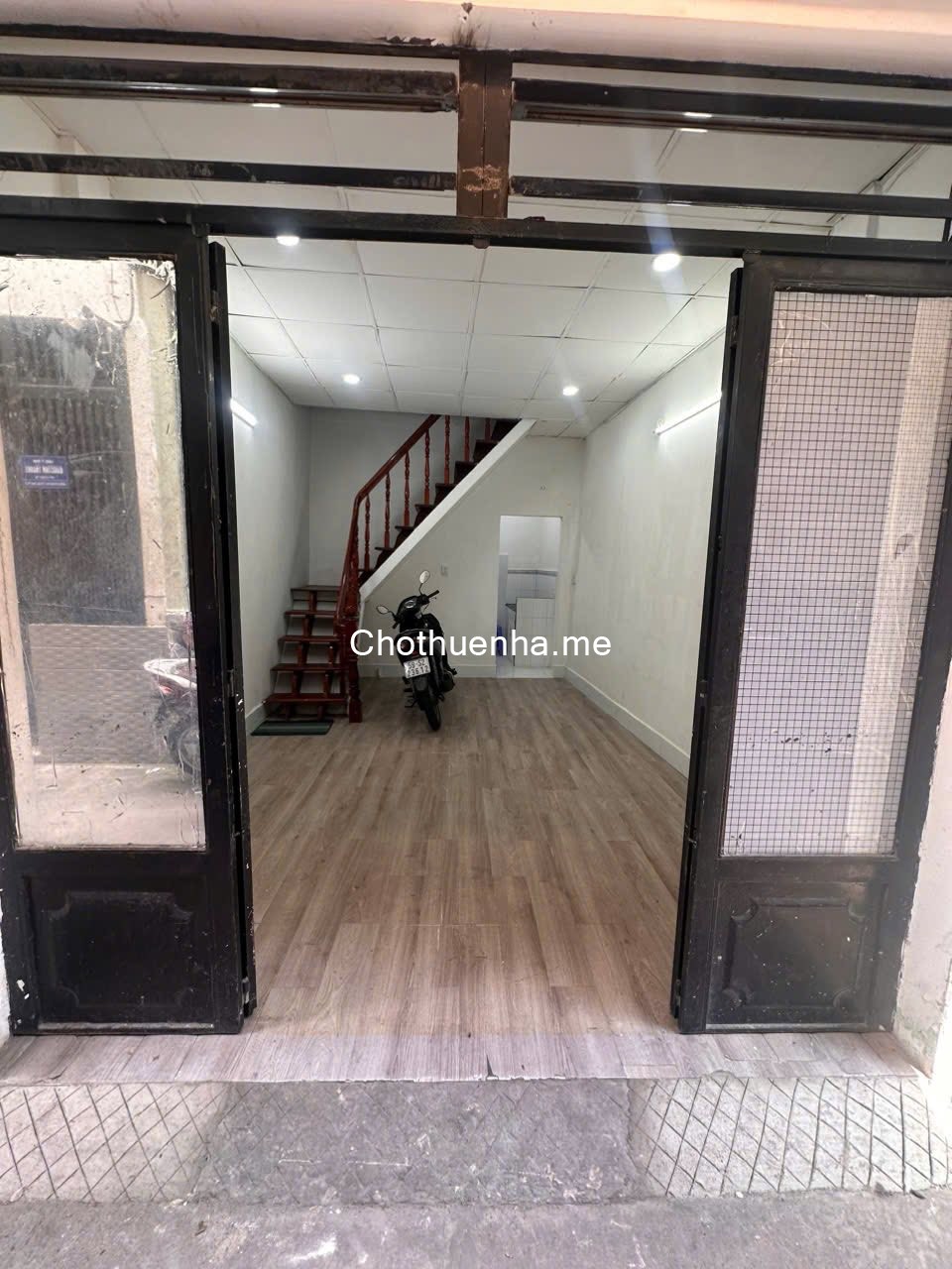 Cho thuê nhà hẻm ba gác Xô Viết Nghệ Tĩnh Phường 21, sẵn 2 máy lạnh