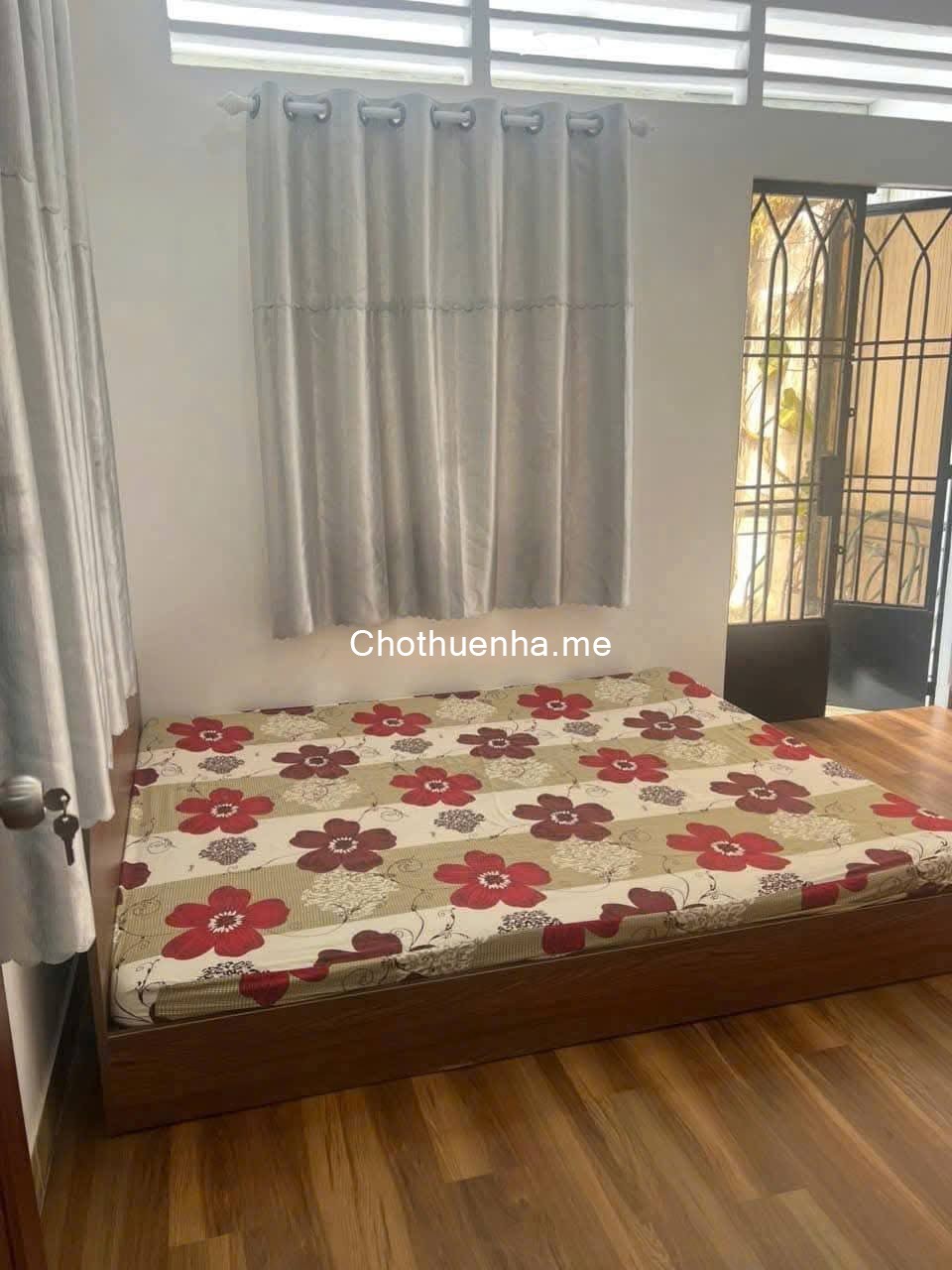 Cho thuê nhà 2 lầu gần chung cư Phú Thạnh, quận Tân Phú