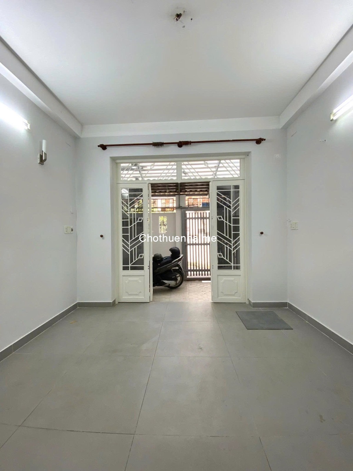 Cho thuê nhà đẹp, hẻm xe hơi - Phạm Văn Hai, Phường 3, Quận Tân Bình