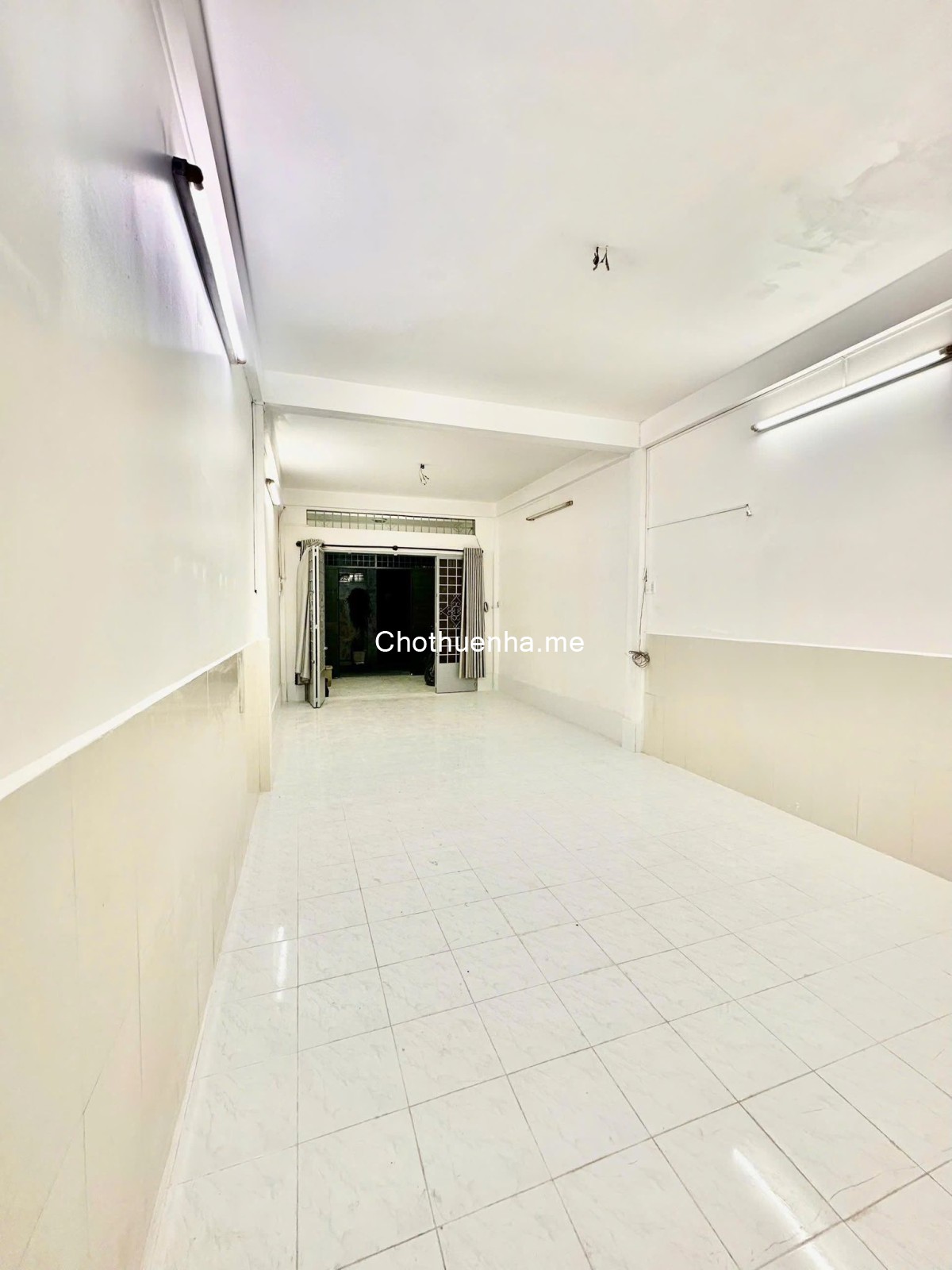 Cho thuê nhà nguyên căn – 120/Thích Quảng Đức, P.5, Q.Phú Nhuận