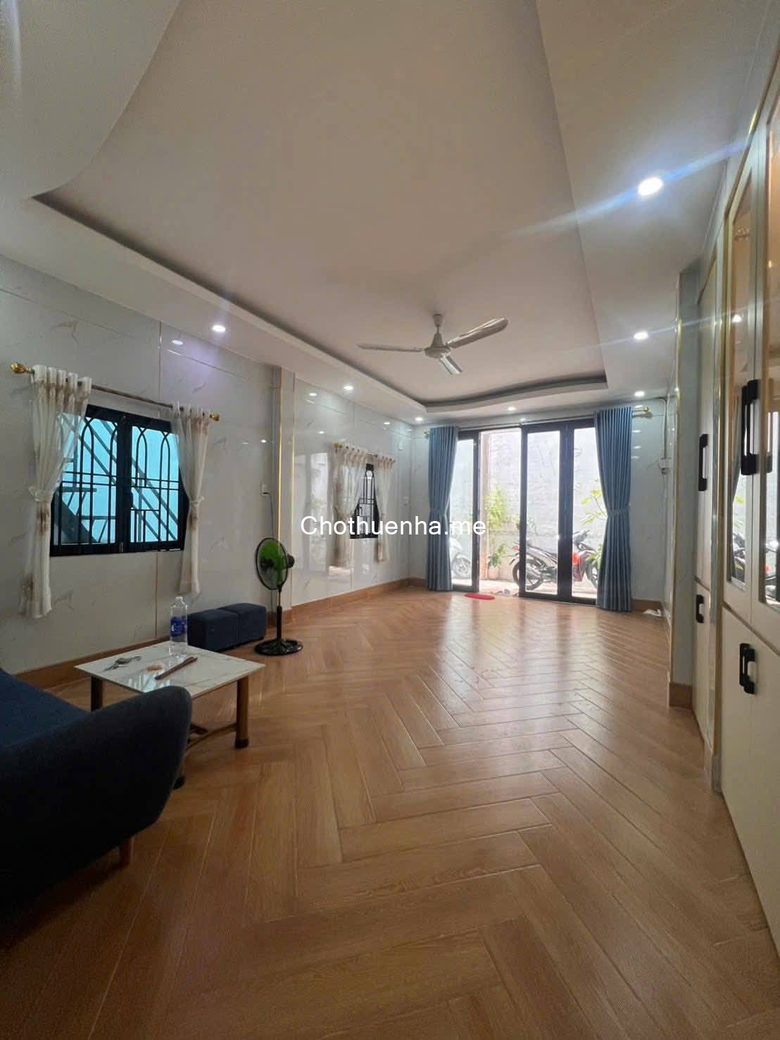 Cho thuê nhà 2 lầu gần chung cư Phú Thạnh, quận Tân Phú