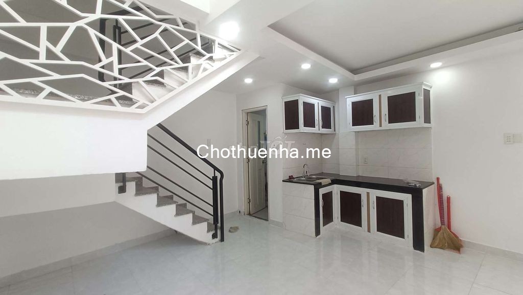 Cho Thuê nhà nguyên căn hẻm 56/ Thích Quảng Đức,P.5, Phú Nhuận. Giá 13 triệu