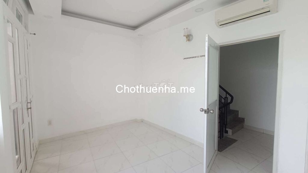 Cho Thuê nhà nguyên căn hẻm 56/ Thích Quảng Đức,P.5, Phú Nhuận. Giá 13 triệu