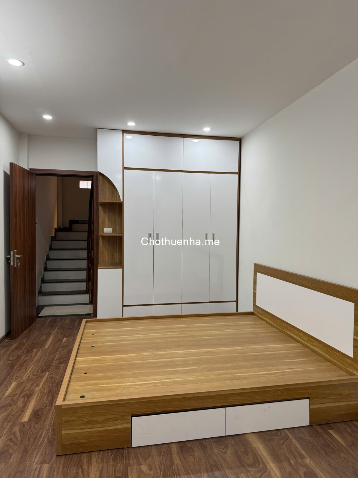 Cho thuê nhà Ngõ Quỳnh, 30m² x 5 tầng, 3 phòng ngủ khép kín, 14 triệu ô tô 20m