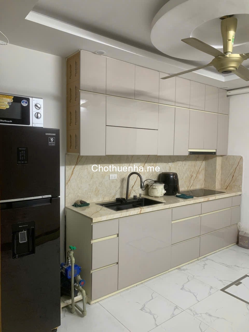 Cho thuê nhà 300 Định Công, 35m² x 4 tầng, 5 phòng ngủ, 3 vệ sinh, 13.5 triệu