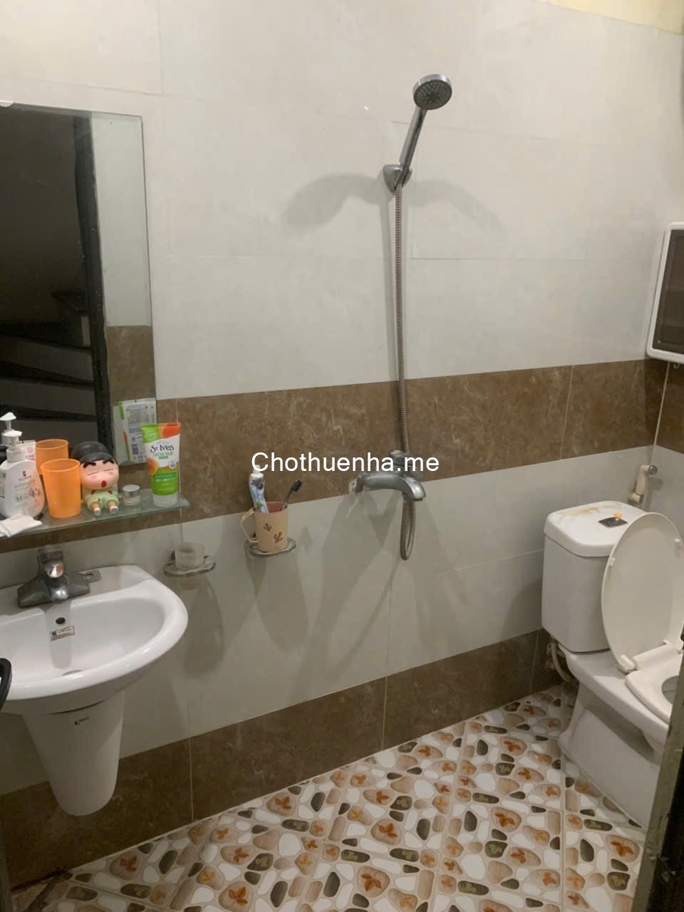 Cho thuê nhà 300 Định Công, 35m² x 4 tầng, 5 phòng ngủ, 3 vệ sinh, 13.5 triệu