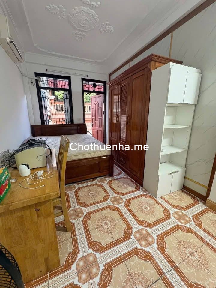 Cho thuê nhà Ngõ Phan Đình Giót, Hà Đông 34m2 x 3 tầng, 3PN, 9 triệu