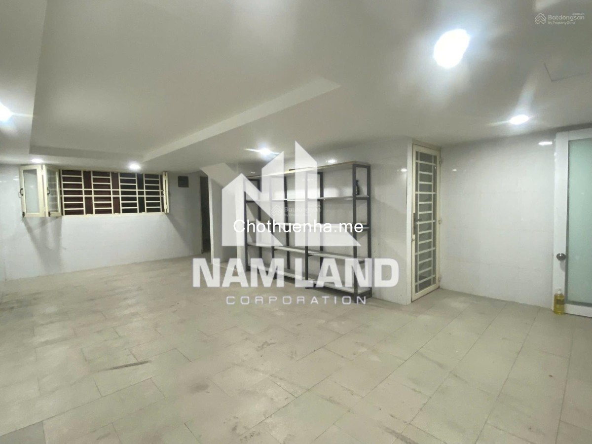 Cho thuê nhà gần đường Song Hành 3 lầu 6 phòng, có hầm để xe rộng