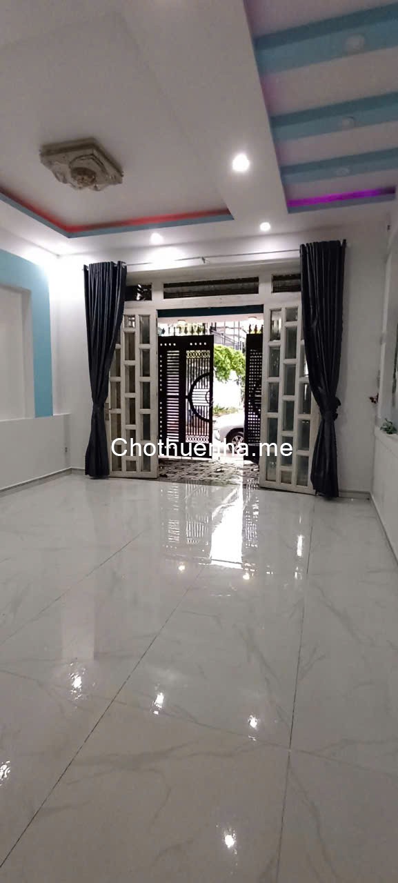 Cho thuê nhà Hẻm xe tải Đường 138, Tân Phú, Quận 9, 5PN, 3WC