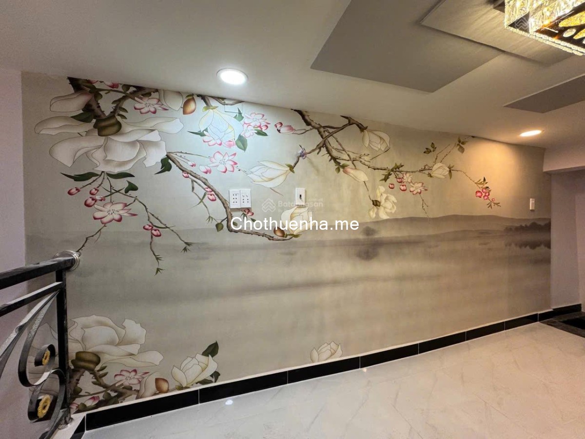 Nhà nằm ngay trục đường Võ Văn Kiệt,1 trệt, 1 lửng, 1 lầu không gian thoáng,14tr / tháng