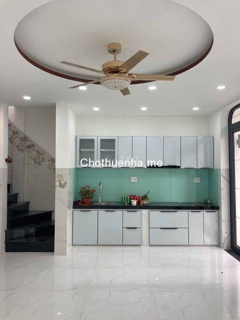 Nhà mới xây ngang 7x11m cho thuê nguyên căn Lê Quang Sung Quận 6