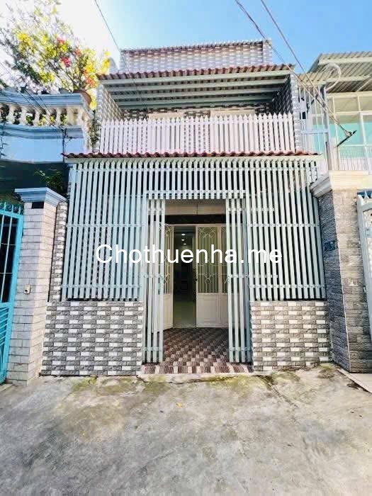 Cho Thuê Nhà 2 Tấm Q4 - Trục Đường Nguyễn Thần Hiến Q4