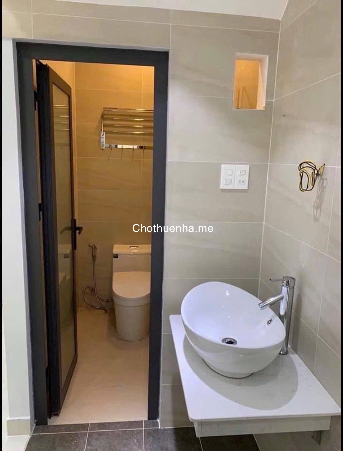 Cho thuê nhà nguyên căn hẻm cách đường 20M đường Tôn Thất Thuyết Quận 4