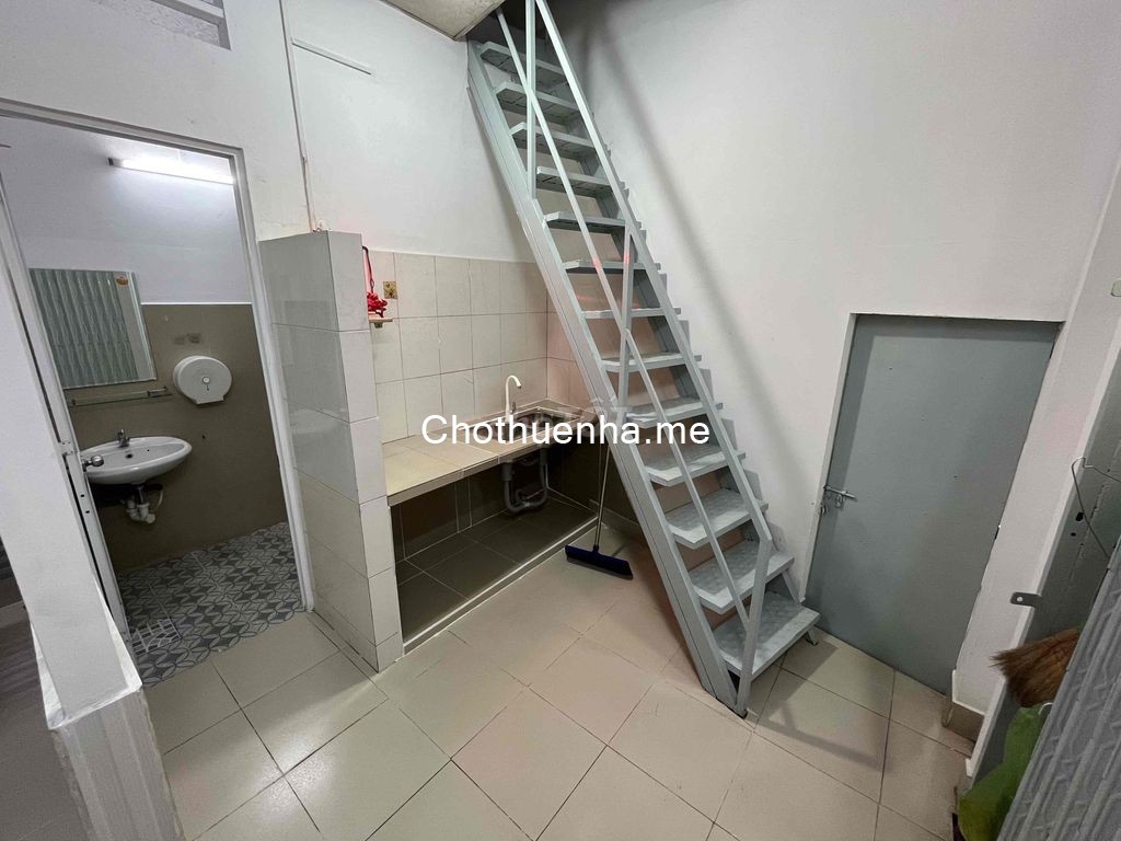 Nhà cho thuê 129 đường số 10, Phú Lâm, có gác lửng