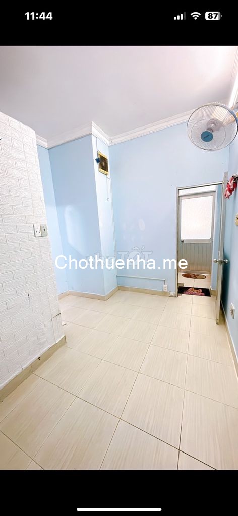 Cho thuê nhà Đường số 23, Quận 4 - 1 trệt, 1 lầu, 3 phòng ngủ, 2 wc