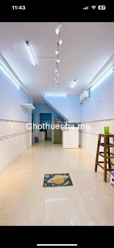 Cho thuê nhà Đường số 23, Quận 4 - 1 trệt, 1 lầu, 3 phòng ngủ, 2 wc