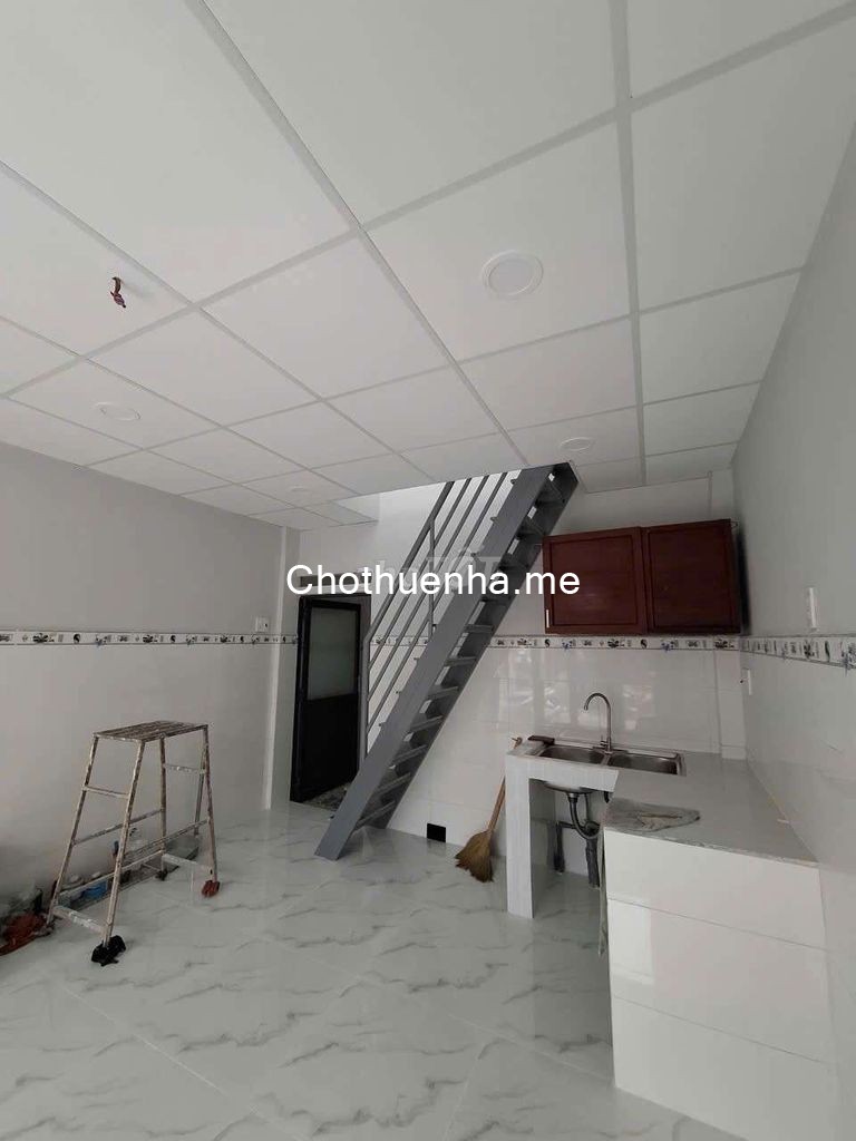 Nhà cho thuê nguyên căn trong hẻm Hồ Thị Kỷ, Quận 10