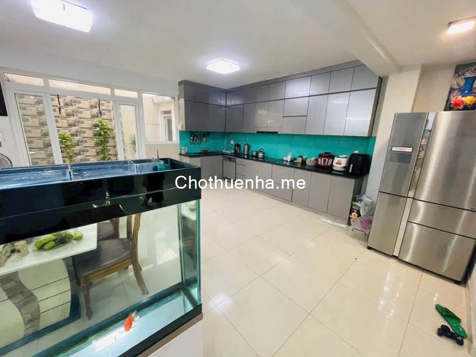 Cho thuê nhà nguyên căn mặt tiền đường số, khu Tân Quy Đông, Quận 7.