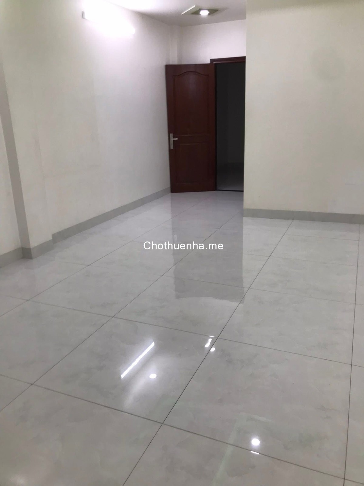 Cho thuê nhà nguyên căn chính chủ 105C Trịnh Quang Nghị, 1 trệt, 3 lầu 4 phòng, 6 WC