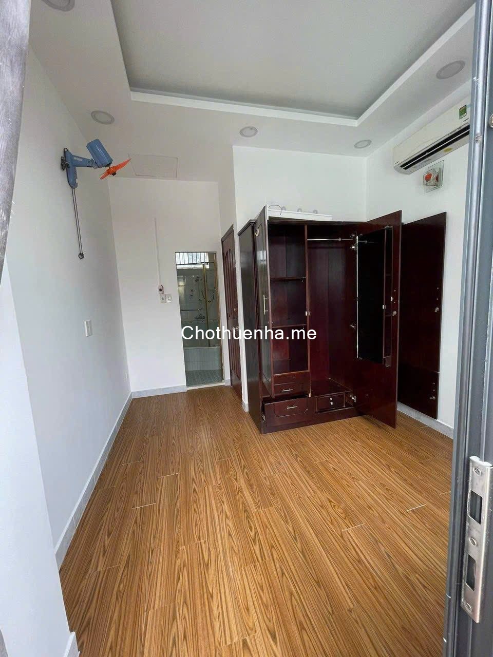 Cho thuê nhà Hẻm Huỳnh Tấn Phát gần KCX Tân Thuận - Quận 7