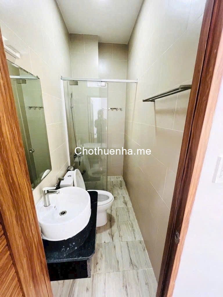 Nhà hẻm 4m Lê Hồng Phong, P1, Quận 10