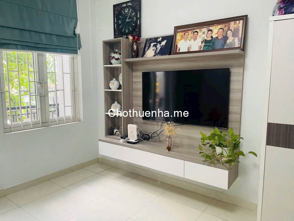 Cho thuê nhà nguyên căn mặt tiền đường số, khu Tân Quy Đông, Quận 7.