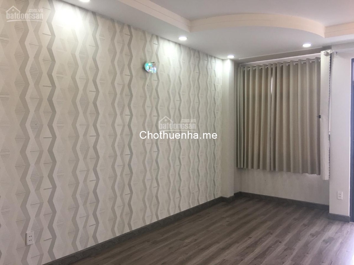 Cho thuê nhà hẻm xe hơi Cách Mạng Tháng 8, gần sân khấu Lan Anh, P13, Q10.