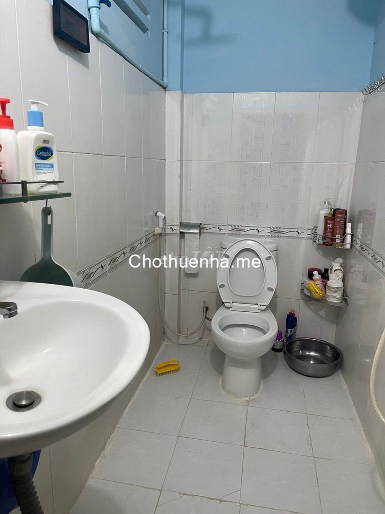 Nhà hẻm ô tô thông 4m, 4x25m. Đúc 1 trệt, 1 lầu (4PN, 2WC), Nguyễn Văn Săng, Phường Tân Sơn Nhì