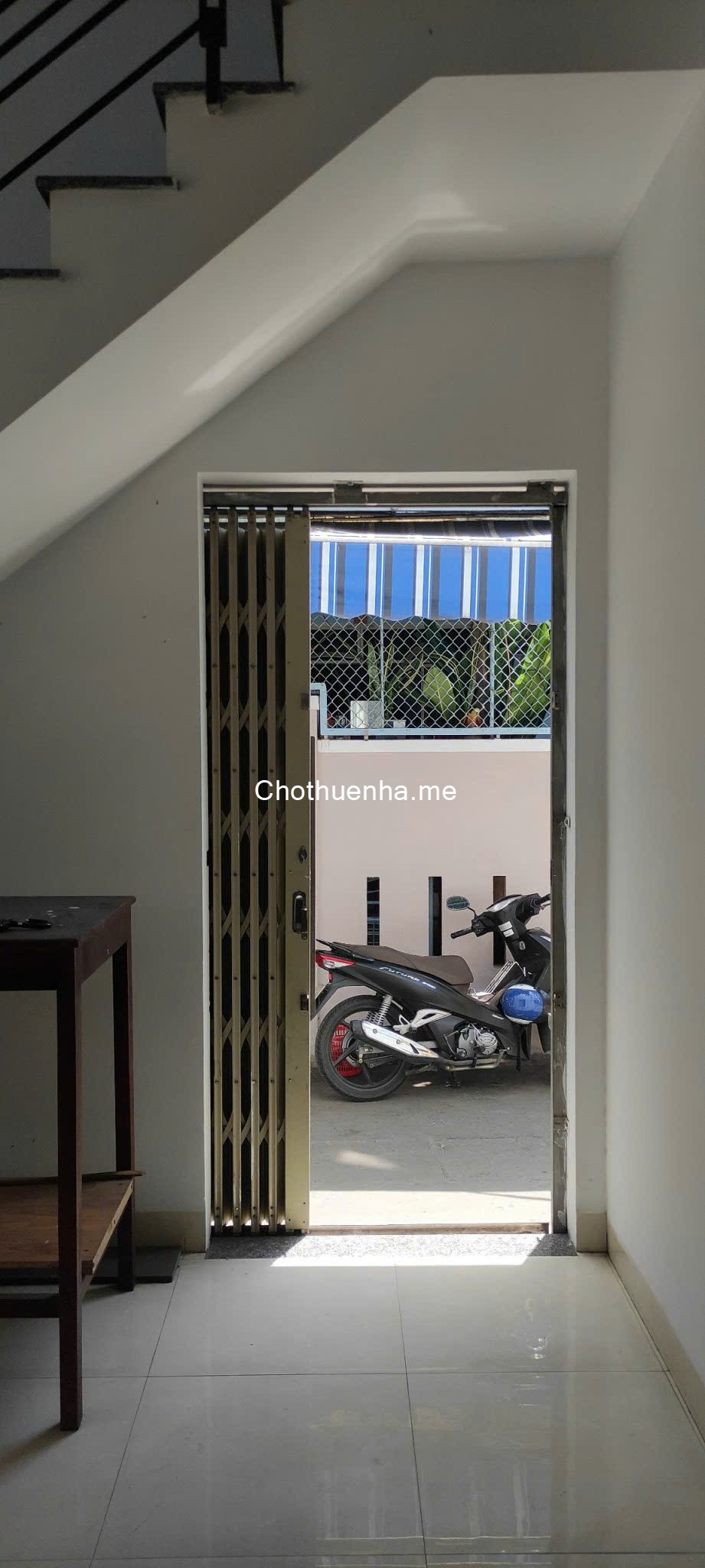 Cho thuê giá siêu rẻ 8 triệu nhà riêng 2,5 tầng, đường Hoàng Diệu, TP Đà Nẵng