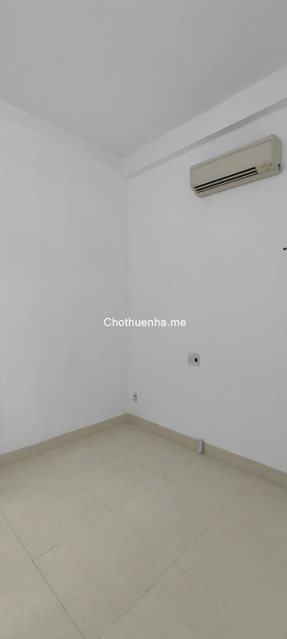 Cho thuê giá siêu rẻ 8 triệu nhà riêng 2,5 tầng, đường Hoàng Diệu, TP Đà Nẵng