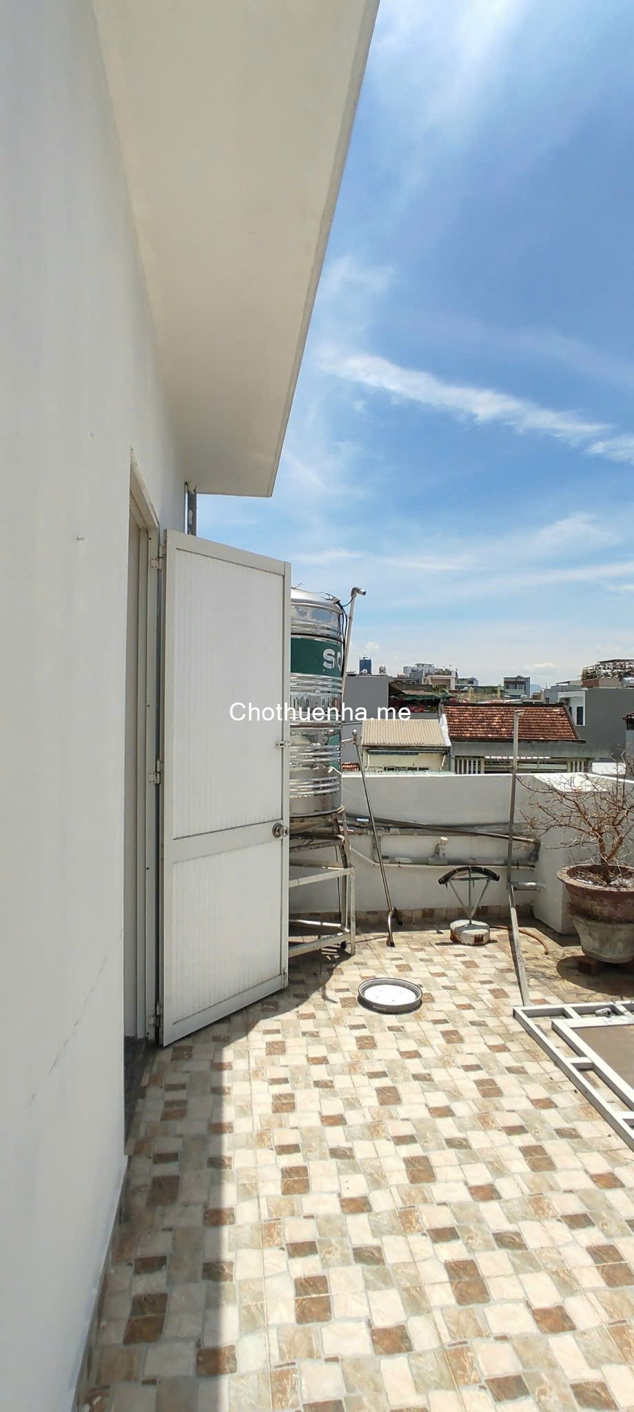 Cho thuê giá siêu rẻ 8 triệu nhà riêng 2,5 tầng, đường Hoàng Diệu, TP Đà Nẵng