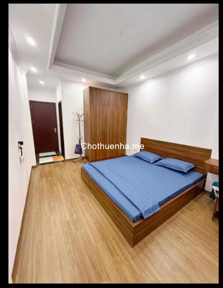 Cho thuê nhà Ngõ Bùi Xương Trạch, 32m² x 5 tầng + tum, 4PN, 5 WC, 15 triệu