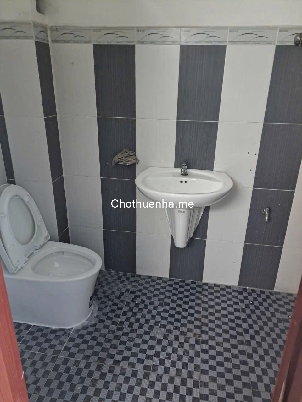 Cho thuê nhà nguyên căn hẻm 385/ đường Lê Văn Thọ, phường 9, Gò Vấp.