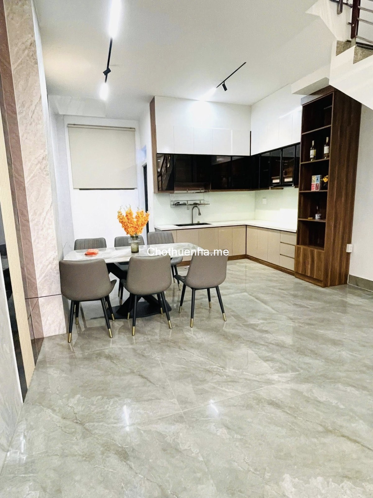 Cho thuê nhà full nội thất đường rộng 8m khu đồng bộ Phạm Văn Chiêu, P.9, Gò Vấp