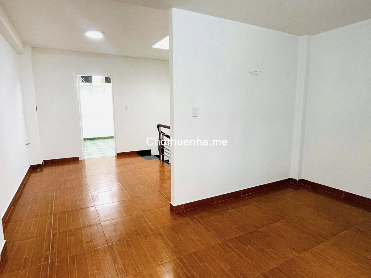Cho thuê nhà full nội thất đường rộng 8m khu đồng bộ Phạm Văn Chiêu, P.9, Gò Vấp