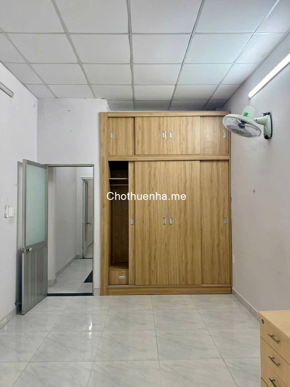 Cho thuê nhà nguyên căn hẻm xe tải thông 118 đường Phan Huy Ích