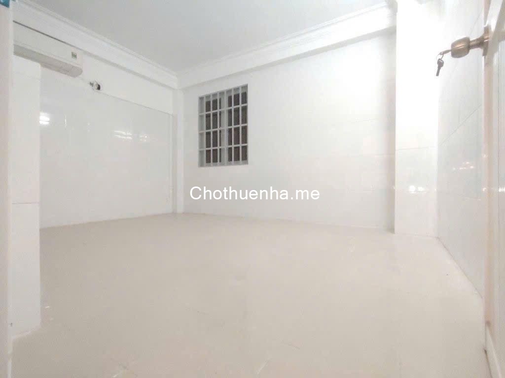 Nhà hẻm 10m xe tải đậu cửa, phù hợp kinh doanh tại Phan Văn Trị, Bình thạnh