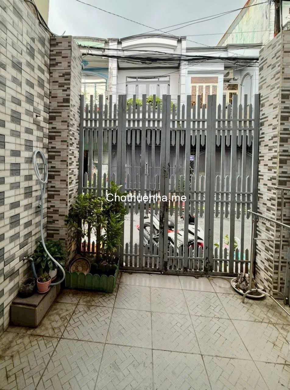 Cho thuê nhà nguyên căn hẻm xe tải thông 118 đường Phan Huy Ích