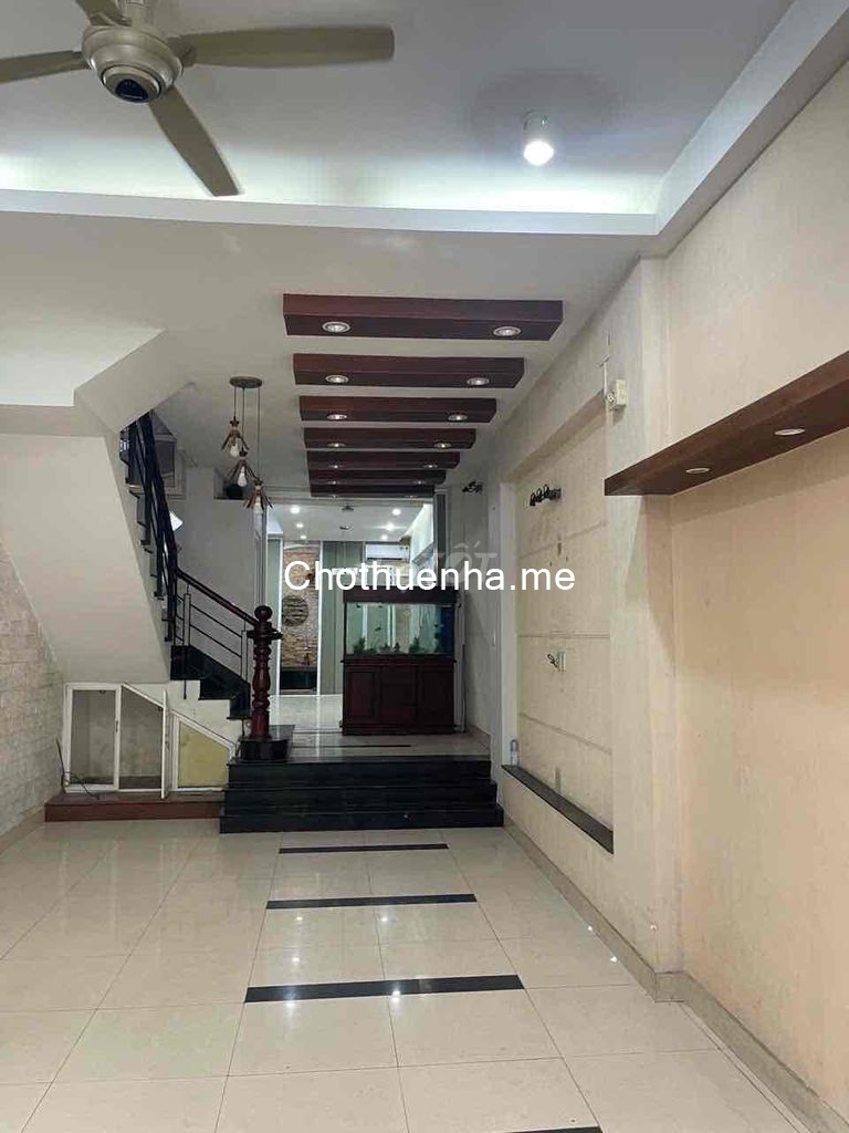 Nhà hiếm trong khu Apak có thang máy – 3 lầu – Giá chỉ 30 triệu/tháng!