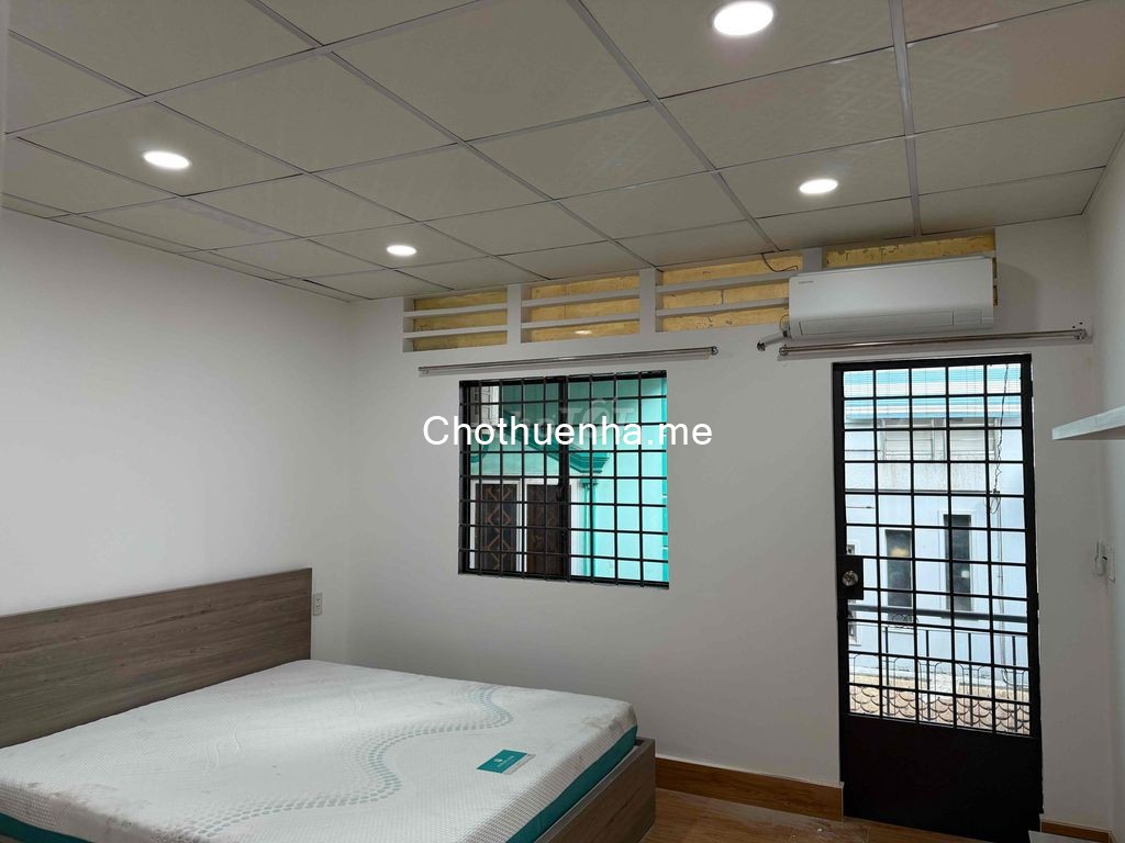 Cho thuê nhà hẻm lớn đường 148 Bùi Viện, 1 trệt, 2 lầu, 21.5 triệu