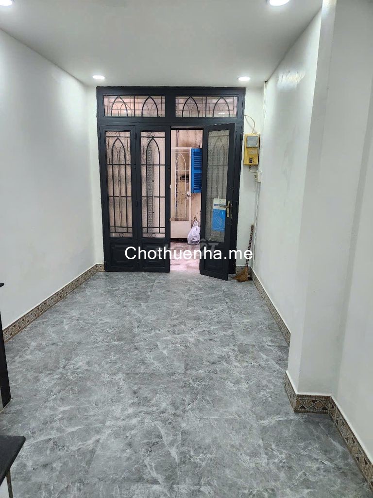 Nhà nhỏ hẻm Trần Hưng Đạo, Phường Phạm Ngũ Lão, Quận 1