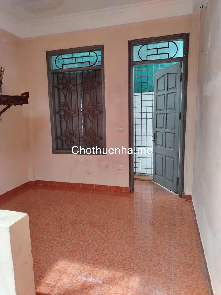 Cho thuê nhà nguyên căn – Ngõ 18 Định Công Thượng, 70m² x 4 tầng 15 triệu