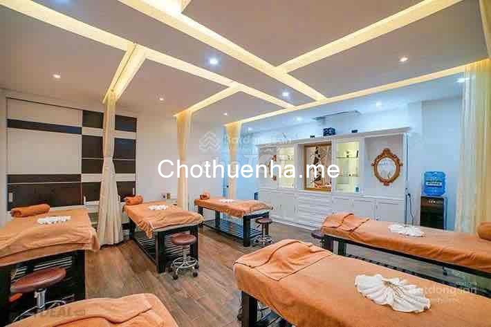 Cho thuê nhà mặt tiền Nguyễn Đình Chiểu - Q3