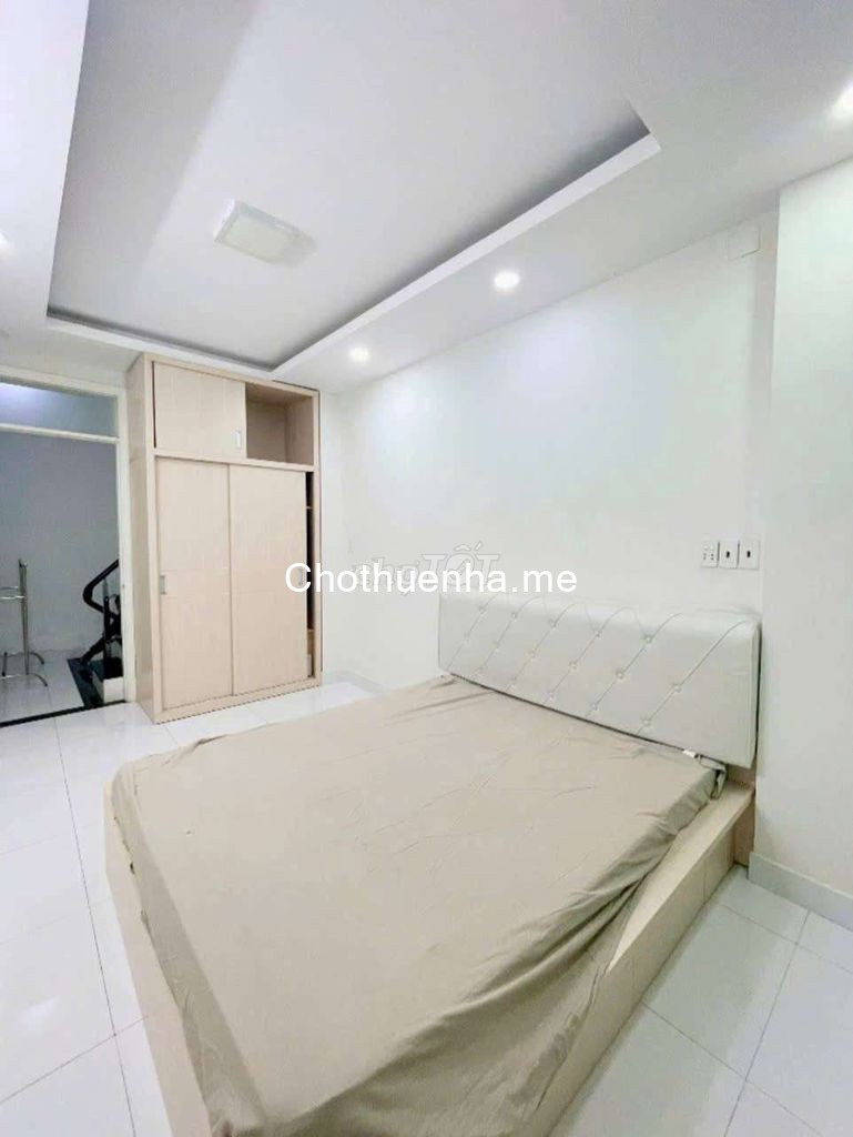 Thuê nhà nguyên căn mới xây khu tái thiết Hoàng Diệu, Quận 4