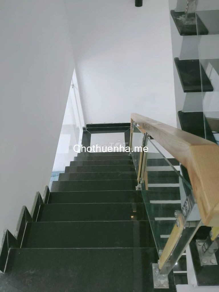 Cần cho thuê nhà HXH 413/2A Lê Văn Sỹ P.12 Q.3 thông ra Trường Sa