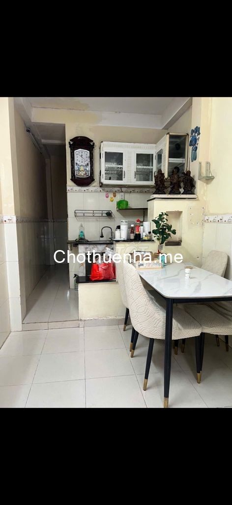 Cho thuê nhà mặt tiền 3 lầu khu đường số Vĩnh Hội, P4, Quận 4