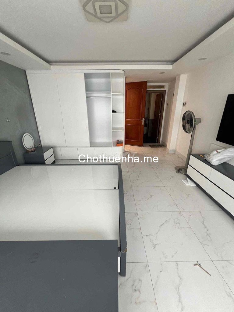 Nhà mới đẹp, nội thất cao cấp đầy đủ hẻm xe hơi thông 4 hướng thuận tiện kinh doanh