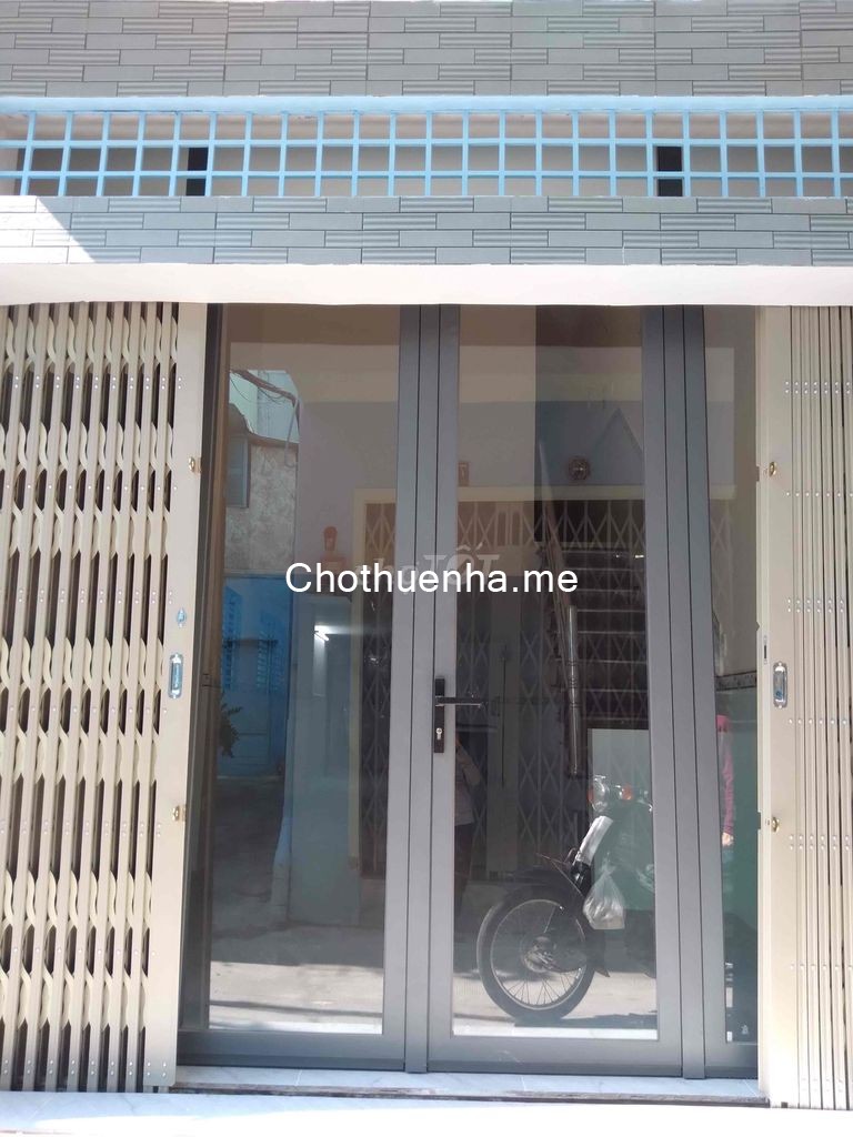 Cho thuê nhà nguyên căn hẻm thông Trân Hưng Đạo Q5, 1 trệt, lửng ( 2 pn, 2 wc )