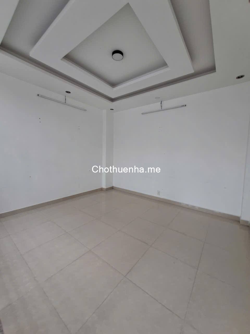 Cho thuê nhà nguyên căn Huỳnh Tấn Phát – Trung tâm Nhà Bè, ngay cầu Phú Xuân